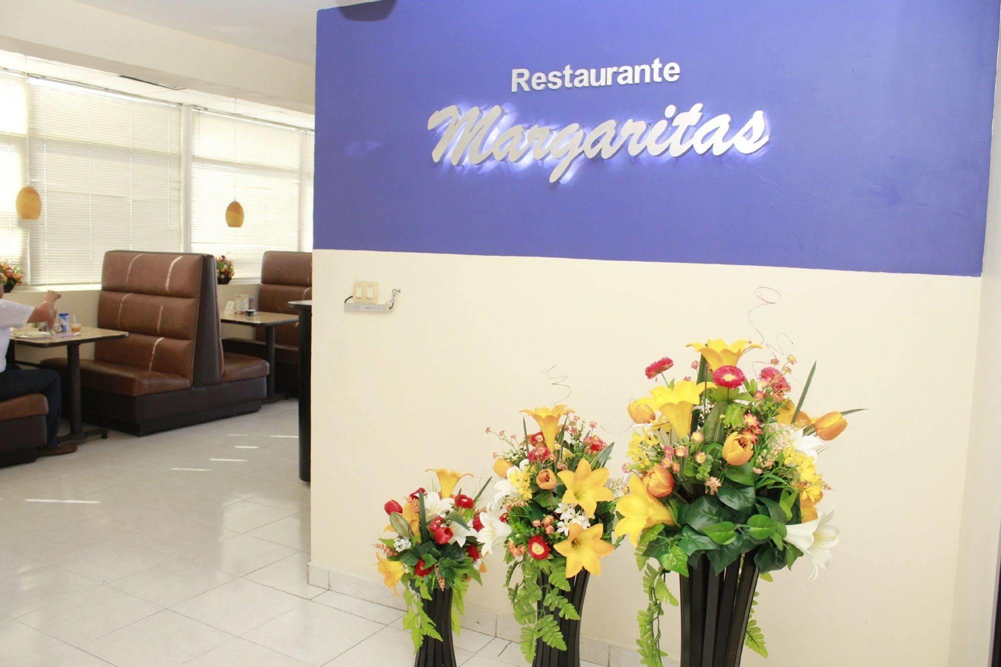 Hotel Villa Margaritas Villahermosa Exterior foto